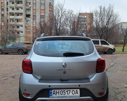 Сірий Рено Сандеро, об'ємом двигуна 0.9 л та пробігом 17 тис. км за 11500 $, фото 2 на Automoto.ua