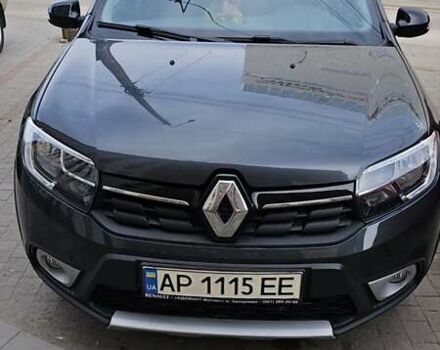 Сірий Рено Сандеро, об'ємом двигуна 0.9 л та пробігом 18 тис. км за 12500 $, фото 5 на Automoto.ua
