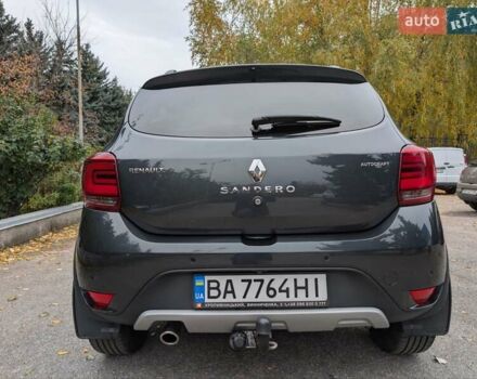Рено Сандеро 2020 у Кропивницькому (Кіровограді) на Automoto.ua Сірий Рено Сандеро, об'ємом двигуна 0.9 л та пробігом 48 тис. км за 10700 $, фото 5 на Automoto.ua