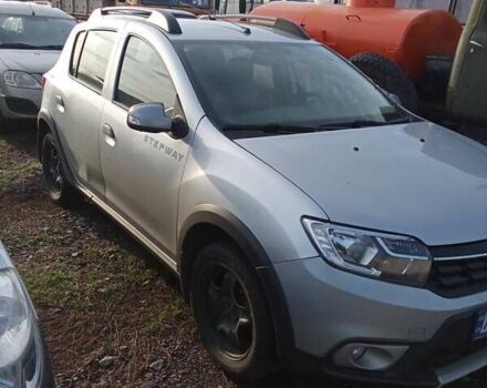 Серый Рено Сандеро, объемом двигателя 1.46 л и пробегом 50 тыс. км за 7000 $, фото 1 на Automoto.ua