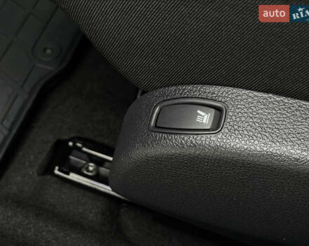 Сірий Рено Сандеро, об'ємом двигуна 0.9 л та пробігом 12 тис. км за 11300 $, фото 21 на Automoto.ua