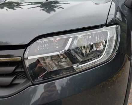 Рено Сандеро 2020 у Кропивницькому (Кіровограді) на Automoto.ua Сірий Рено Сандеро, об'ємом двигуна 0.9 л та пробігом 48 тис. км за 10700 $, фото 3 на Automoto.ua
