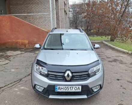 Сірий Рено Сандеро, об'ємом двигуна 0.9 л та пробігом 17 тис. км за 11500 $, фото 1 на Automoto.ua