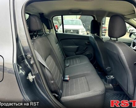 Серый Рено Сандеро, объемом двигателя 1 л и пробегом 43 тыс. км за 8900 $, фото 12 на Automoto.ua