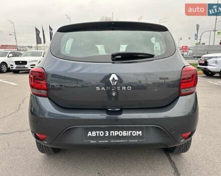 Серый Рено Сандеро, объемом двигателя 1 л и пробегом 43 тыс. км за 8900 $, фото 6 на Automoto.ua
