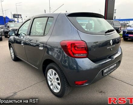 Серый Рено Сандеро, объемом двигателя 1 л и пробегом 43 тыс. км за 8900 $, фото 4 на Automoto.ua