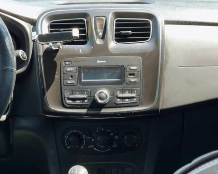 Рено Сандеро 2021 в Николаеве на Automoto.ua Серый Рено Сандеро, объемом двигателя 1.5 л и пробегом 102 тыс. км за 10300 $, фото 12 на Automoto.ua