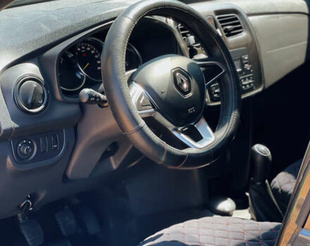 Рено Сандеро 2021 в Николаеве на Automoto.ua Серый Рено Сандеро, объемом двигателя 1.5 л и пробегом 102 тыс. км за 10300 $, фото 8 на Automoto.ua