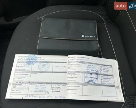 Серый Рено Сандеро, объемом двигателя 1 л и пробегом 43 тыс. км за 8900 $, фото 31 на Automoto.ua