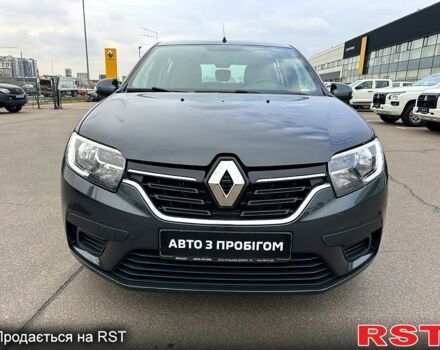 Серый Рено Сандеро, объемом двигателя 1 л и пробегом 43 тыс. км за 8900 $, фото 1 на Automoto.ua