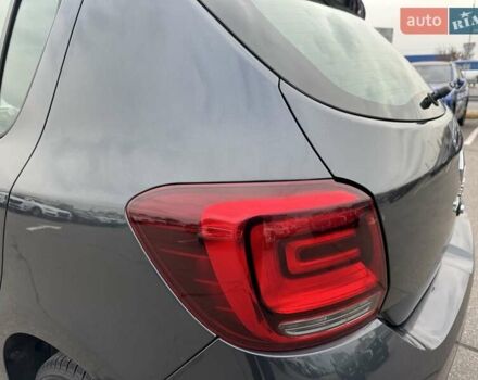 Серый Рено Сандеро, объемом двигателя 1 л и пробегом 43 тыс. км за 8900 $, фото 10 на Automoto.ua