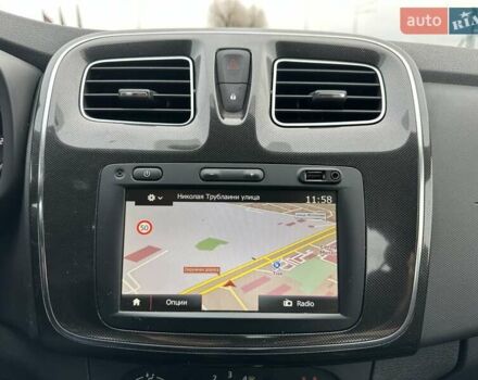 Серый Рено Сандеро, объемом двигателя 1 л и пробегом 43 тыс. км за 8900 $, фото 24 на Automoto.ua