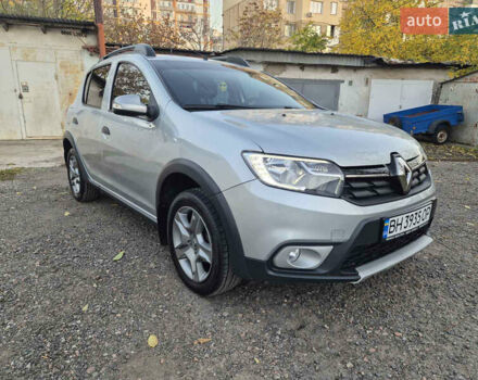 Серый Рено Сандеро, объемом двигателя 1.5 л и пробегом 40 тыс. км за 12800 $, фото 10 на Automoto.ua