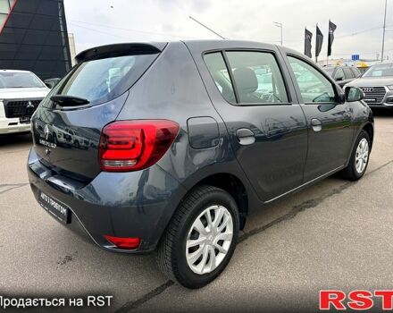 Серый Рено Сандеро, объемом двигателя 1 л и пробегом 43 тыс. км за 8900 $, фото 6 на Automoto.ua