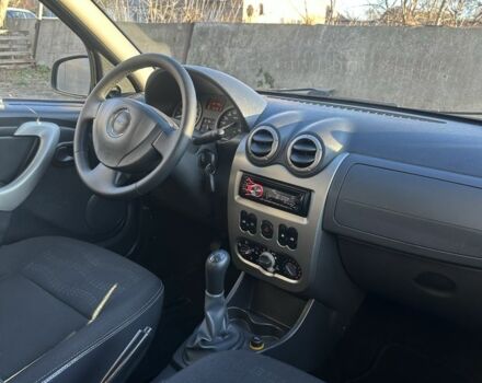 Серый Рено Сандеро, объемом двигателя 1.6 л и пробегом 180 тыс. км за 6599 $, фото 8 на Automoto.ua