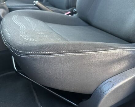 Серый Рено Сандеро, объемом двигателя 1.6 л и пробегом 180 тыс. км за 6599 $, фото 17 на Automoto.ua