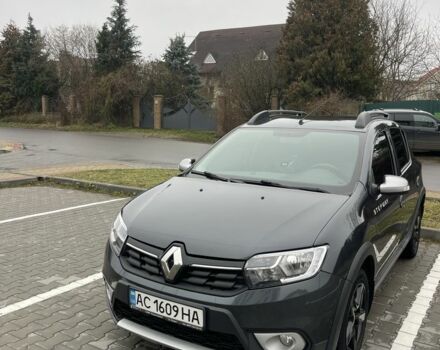 Серый Рено Сандеро, объемом двигателя 1.5 л и пробегом 233 тыс. км за 11000 $, фото 1 на Automoto.ua