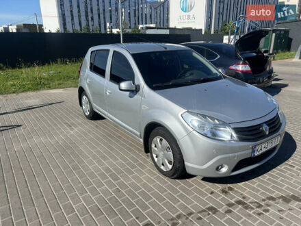 Рено Сандеро 2011 у Вишневом на Automoto.ua Сірий Рено Сандеро, об'ємом двигуна 1.6 л та пробігом 199 тис. км за 5750 $, фото 1 на Automoto.ua
