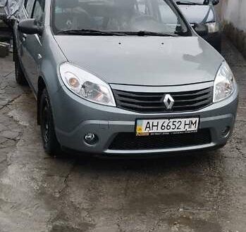 Сірий Рено Сандеро, об'ємом двигуна 1.39 л та пробігом 70 тис. км за 6800 $, фото 1 на Automoto.ua