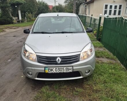 Сірий Рено Сандеро, об'ємом двигуна 1.4 л та пробігом 85 тис. км за 7000 $, фото 1 на Automoto.ua