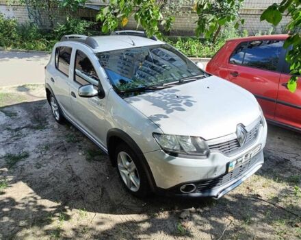 Сірий Рено Сандеро, об'ємом двигуна 1.6 л та пробігом 112 тис. км за 6995 $, фото 1 на Automoto.ua