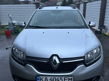 Серый Рено Сандеро, объемом двигателя 0.9 л и пробегом 74 тыс. км за 9300 $, фото 1 на Automoto.ua