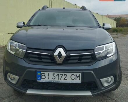 Серый Рено Сандеро, объемом двигателя 1.46 л и пробегом 214 тыс. км за 10999 $, фото 1 на Automoto.ua