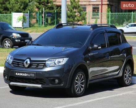 Серый Рено Сандеро, объемом двигателя 1.46 л и пробегом 152 тыс. км за 10500 $, фото 1 на Automoto.ua