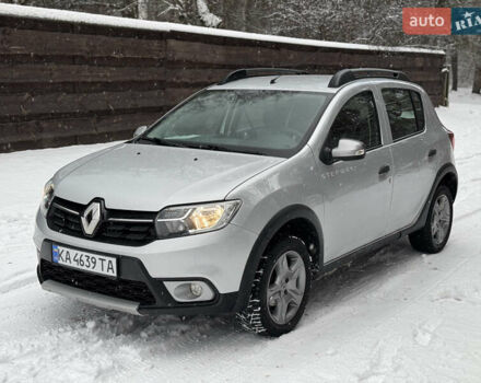 Серый Рено Сандеро, объемом двигателя 1.46 л и пробегом 94 тыс. км за 11300 $, фото 1 на Automoto.ua