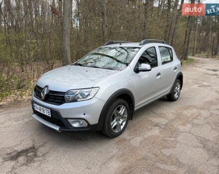 Серый Рено Сандеро, объемом двигателя 1.46 л и пробегом 101 тыс. км за 10300 $, фото 1 на Automoto.ua