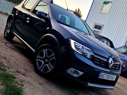Рено Сандеро 2019 у Дніпро (Дніпропетровську) на Automoto.ua Сірий Рено Сандеро, об'ємом двигуна 0.9 л та пробігом 87 тис. км за 10999 $, фото 1 на Automoto.ua