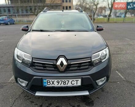 Сірий Рено Сандеро, об'ємом двигуна 0.9 л та пробігом 58 тис. км за 10500 $, фото 1 на Automoto.ua