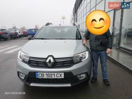 Серый Рено Сандеро, объемом двигателя 1.46 л и пробегом 104 тыс. км за 12200 $, фото 1 на Automoto.ua
