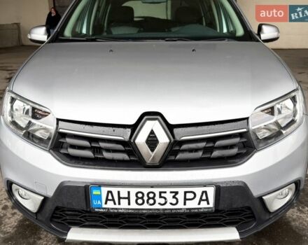 Серый Рено Сандеро, объемом двигателя 1.6 л и пробегом 67 тыс. км за 11900 $, фото 1 на Automoto.ua