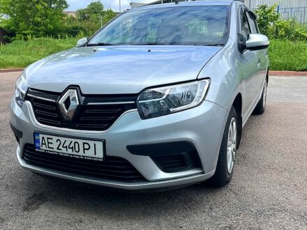 Рено Сандеро 2021 у Кропивницькому (Кіровограді) на Automoto.ua Сірий Рено Сандеро, об'ємом двигуна 1 л та пробігом 11 тис. км за 11900 $, фото 1 на Automoto.ua