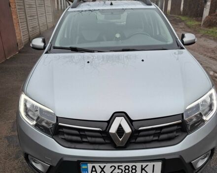 Серый Рено Сандеро, объемом двигателя 1.5 л и пробегом 105 тыс. км за 11601 $, фото 1 на Automoto.ua
