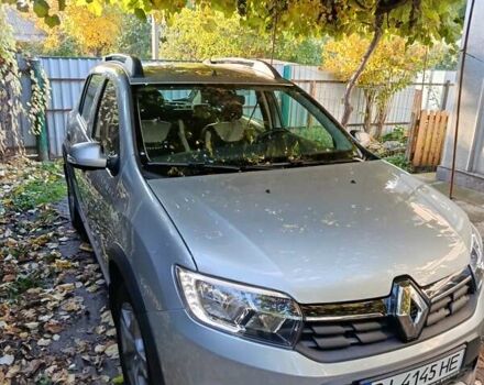 Рено Сандеро 2021 в Гадяче на Automoto.ua Серый Рено Сандеро, объемом двигателя 0.9 л и пробегом 18 тыс. км за 12500 $, фото 1 на Automoto.ua