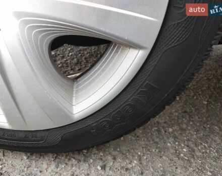 Синий Рено Сандеро, объемом двигателя 1.39 л и пробегом 261 тыс. км за 5200 $, фото 23 на Automoto.ua