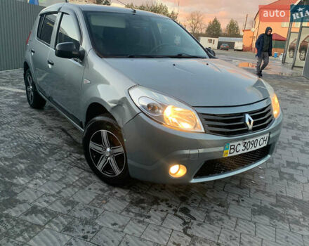 Синий Рено Сандеро, объемом двигателя 1.4 л и пробегом 130 тыс. км за 4150 $, фото 6 на Automoto.ua