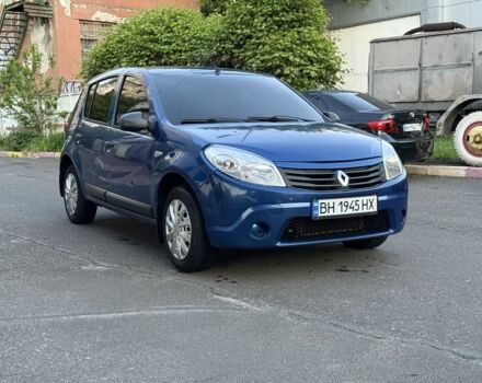 Синий Рено Сандеро, объемом двигателя 1.4 л и пробегом 400 тыс. км за 3400 $, фото 1 на Automoto.ua