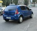 Синий Рено Сандеро, объемом двигателя 1.4 л и пробегом 400 тыс. км за 3400 $, фото 2 на Automoto.ua