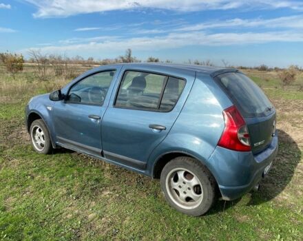 Синий Рено Сандеро, объемом двигателя 1.4 л и пробегом 123 тыс. км за 3999 $, фото 3 на Automoto.ua