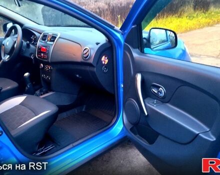 Синий Рено Сандеро, объемом двигателя 1.6 л и пробегом 115 тыс. км за 8300 $, фото 10 на Automoto.ua