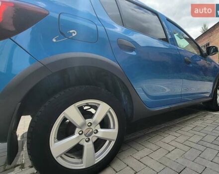 Синій Рено Сандеро, об'ємом двигуна 1.6 л та пробігом 140 тис. км за 8700 $, фото 7 на Automoto.ua