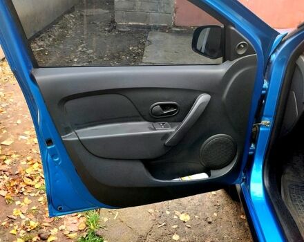 Синий Рено Сандеро, объемом двигателя 1.5 л и пробегом 107 тыс. км за 7900 $, фото 9 на Automoto.ua