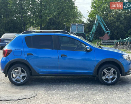 Синий Рено Сандеро, объемом двигателя 1.6 л и пробегом 95 тыс. км за 9500 $, фото 4 на Automoto.ua