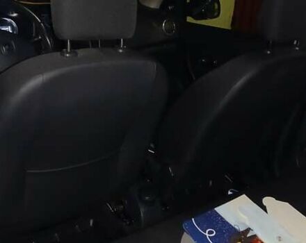 Синий Рено Сандеро, объемом двигателя 1.6 л и пробегом 105 тыс. км за 10500 $, фото 9 на Automoto.ua