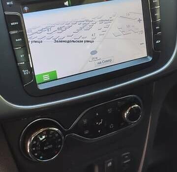 Синий Рено Сандеро, объемом двигателя 1.46 л и пробегом 92 тыс. км за 8300 $, фото 17 на Automoto.ua