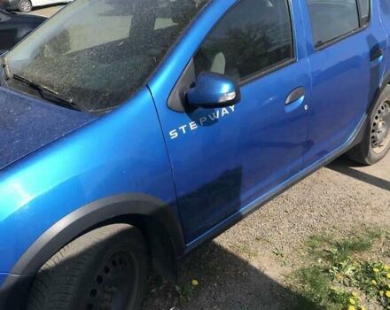 Синий Рено Сандеро, объемом двигателя 1.46 л и пробегом 409 тыс. км за 8450 $, фото 4 на Automoto.ua