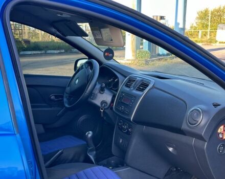 Синій Рено Сандеро, об'ємом двигуна 0.15 л та пробігом 145 тис. км за 8950 $, фото 14 на Automoto.ua